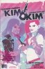 KIM AND KIM VOL 01 THIS GLAMOROUS HIGH-FLYING ROCK STAR LIFE TP [9781628751604]